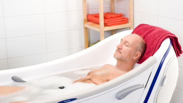 Лечение простатита перекисью водорода по Неумывакину: отзывы и применение